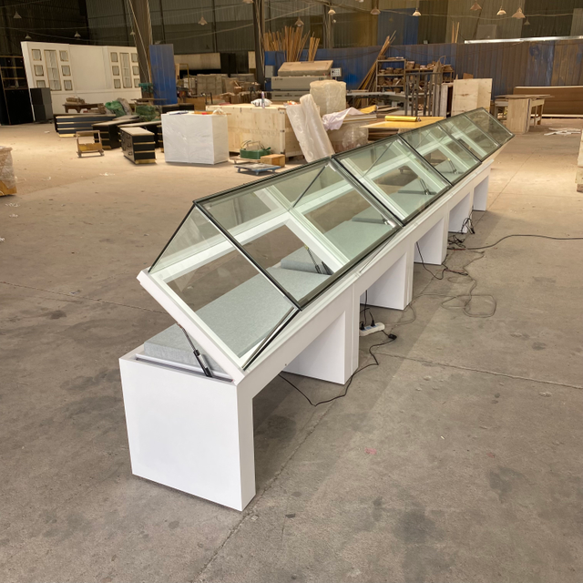 Flip Top Jewelry Showcase