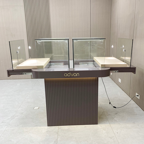All-round jewelry display cabinet.JPG